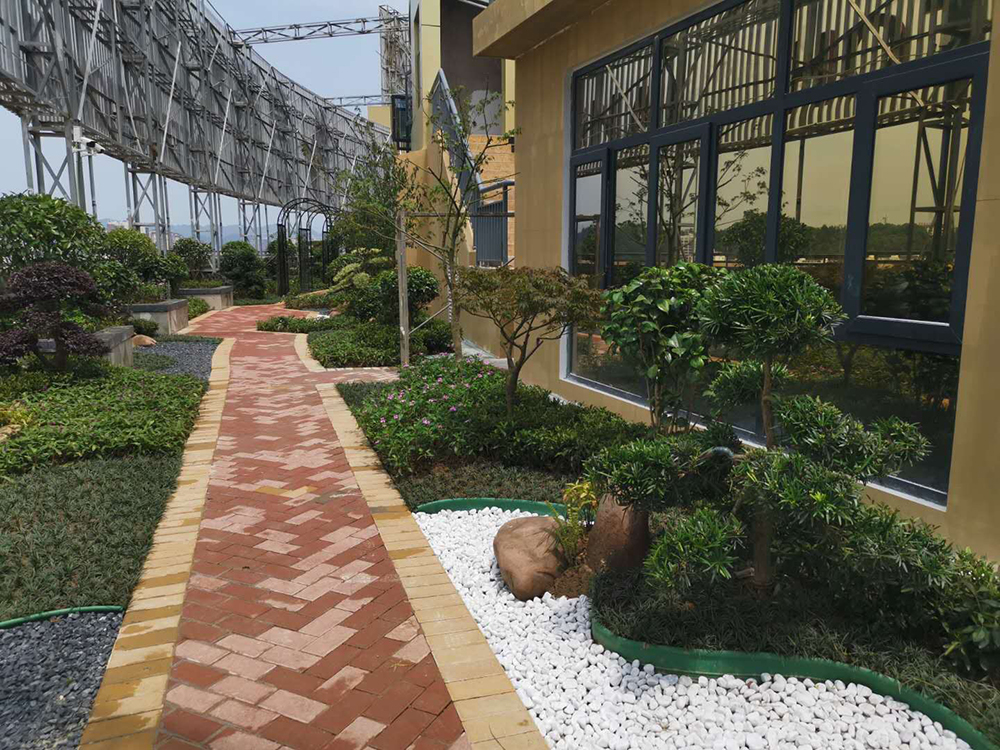 財(cái)富中心屋頂